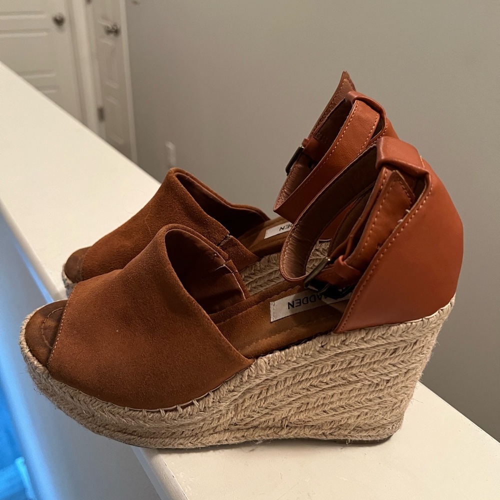 Steve Madden JAYLEN Platform Espadrille Wedge Sandals in Cognac Camel 🤎